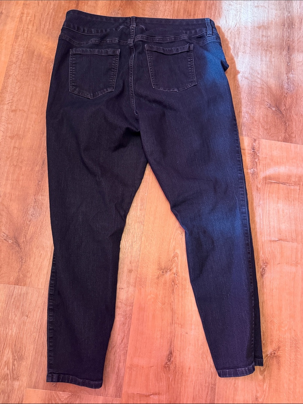 Torrid Dark Blue High-Rise Stretch Jeggings Size 18 - Picture 3 of 3